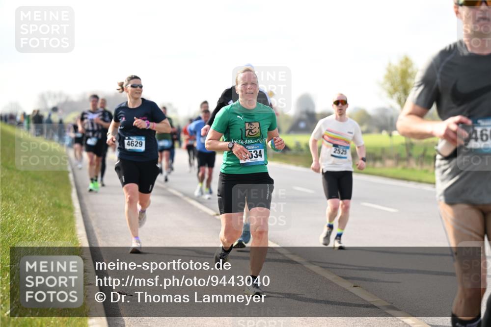12.04.2026 - 45. Internationalen Wilhelmsburger Insellauf Dr. Thomas Lammeyer http://msf.ph/oto/9443040 12.04.2026 10:14:37 Laufen 4629, 534, 2525, 460 meine-sportfotos.de