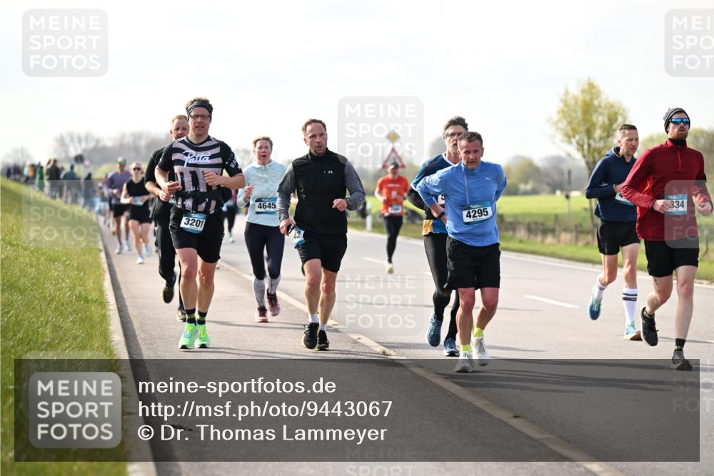 12.04.2026 - 45. Internationalen Wilhelmsburger Insellauf Dr. Thomas Lammeyer http://msf.ph/oto/9443067 12.04.2026 10:14:41 Laufen 3201, 4645, 4295, 334 meine-sportfotos.de