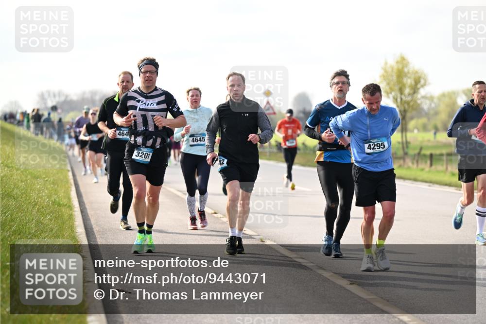 12.04.2026 - 45. Internationalen Wilhelmsburger Insellauf Dr. Thomas Lammeyer http://msf.ph/oto/9443071 12.04.2026 10:14:42 Laufen 464, 3201, 4645, 4295, 42 meine-sportfotos.de