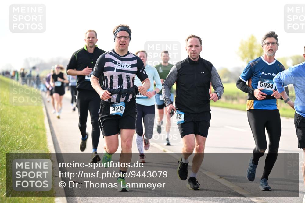 12.04.2026 - 45. Internationalen Wilhelmsburger Insellauf Dr. Thomas Lammeyer http://msf.ph/oto/9443079 12.04.2026 10:14:43 Laufen 320, 42, 5034 meine-sportfotos.de