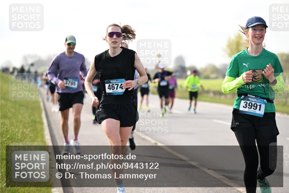12.04.2026 - 45. Internationalen Wilhelmsburger Insellauf Dr. Thomas Lammeyer http://msf.ph/oto/9443122 12.04.2026 10:14:51 Laufen 3785, 4674, 3991 meine-sportfotos.de
