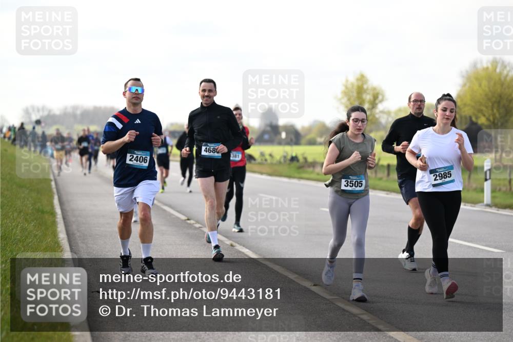 12.04.2026 - 45. Internationalen Wilhelmsburger Insellauf Dr. Thomas Lammeyer http://msf.ph/oto/9443181 12.04.2026 10:15:02 Laufen 2406, 4680, 381, 3505, 2985 meine-sportfotos.de