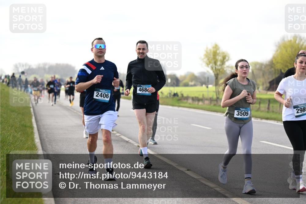 12.04.2026 - 45. Internationalen Wilhelmsburger Insellauf Dr. Thomas Lammeyer http://msf.ph/oto/9443184 12.04.2026 10:15:03 Laufen 2406, 468, 3505, 2985 meine-sportfotos.de