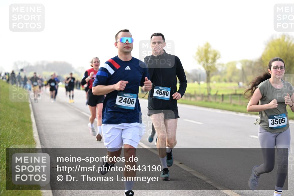 12.04.2026 - 45. Internationalen Wilhelmsburger Insellauf Dr. Thomas Lammeyer http://msf.ph/oto/9443190 12.04.2026 10:15:03 Laufen 2406, 4680, 3505 meine-sportfotos.de