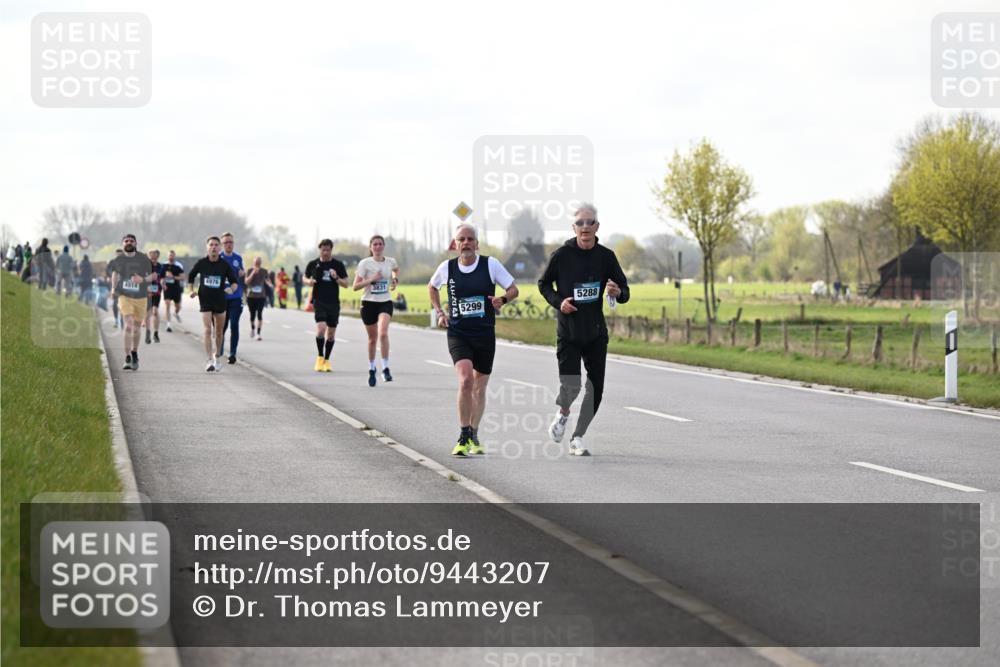 12.04.2026 - 45. Internationalen Wilhelmsburger Insellauf Dr. Thomas Lammeyer http://msf.ph/oto/9443207 12.04.2026 10:15:08 Laufen 4914, 4976, 3831, 5299, 5288 meine-sportfotos.de