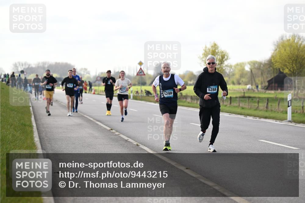 12.04.2026 - 45. Internationalen Wilhelmsburger Insellauf Dr. Thomas Lammeyer http://msf.ph/oto/9443215 12.04.2026 10:15:09 Laufen 2043, 5299, 5288 meine-sportfotos.de