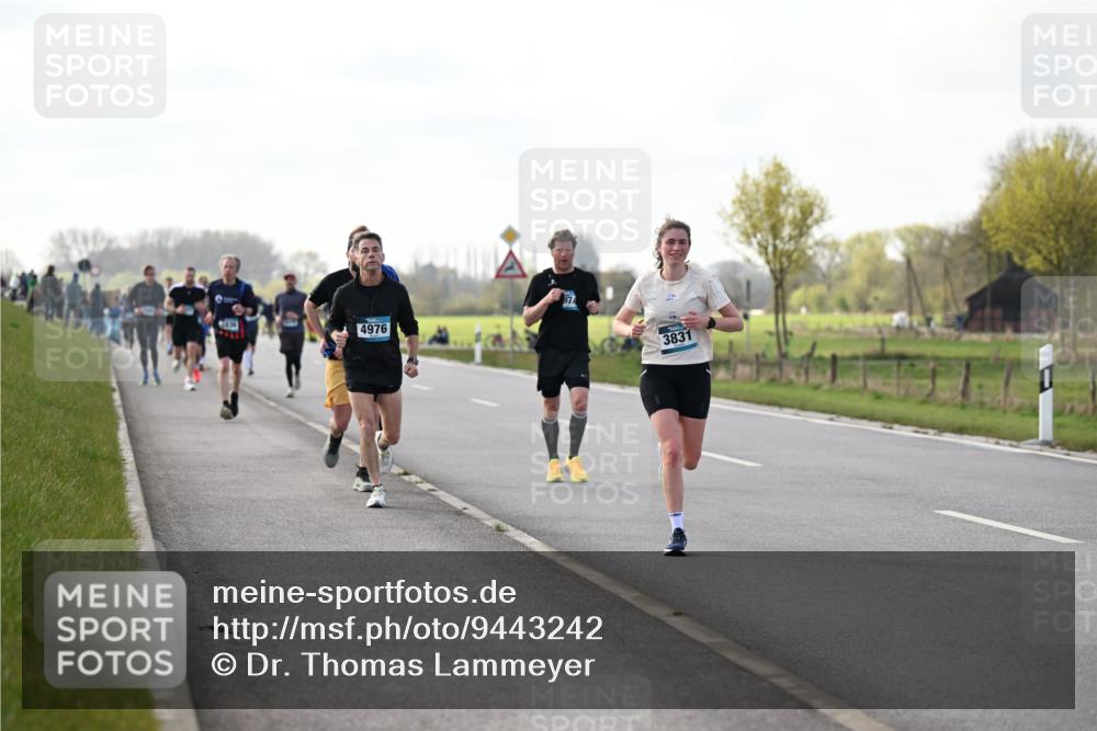 12.04.2026 - 45. Internationalen Wilhelmsburger Insellauf Dr. Thomas Lammeyer http://msf.ph/oto/9443242 12.04.2026 10:15:13 Laufen 4976, 3831 meine-sportfotos.de