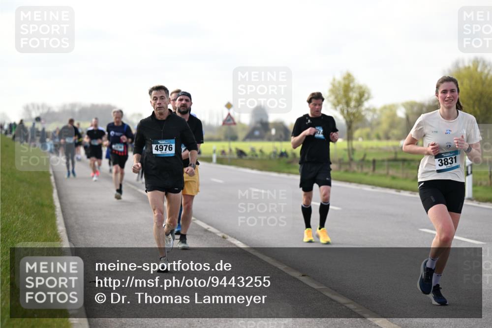 12.04.2026 - 45. Internationalen Wilhelmsburger Insellauf Dr. Thomas Lammeyer http://msf.ph/oto/9443255 12.04.2026 10:15:15 Laufen 4976, 3831 meine-sportfotos.de
