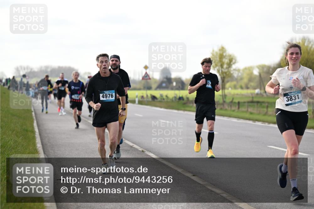 12.04.2026 - 45. Internationalen Wilhelmsburger Insellauf Dr. Thomas Lammeyer http://msf.ph/oto/9443256 12.04.2026 10:15:15 Laufen 4976, 3831 meine-sportfotos.de