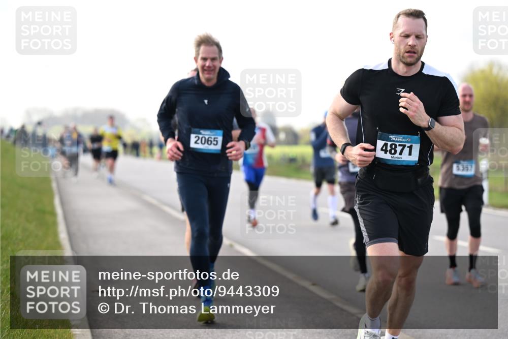 12.04.2026 - 45. Internationalen Wilhelmsburger Insellauf Dr. Thomas Lammeyer http://msf.ph/oto/9443309 12.04.2026 10:15:26 Laufen 2065, 4871, 5367 meine-sportfotos.de