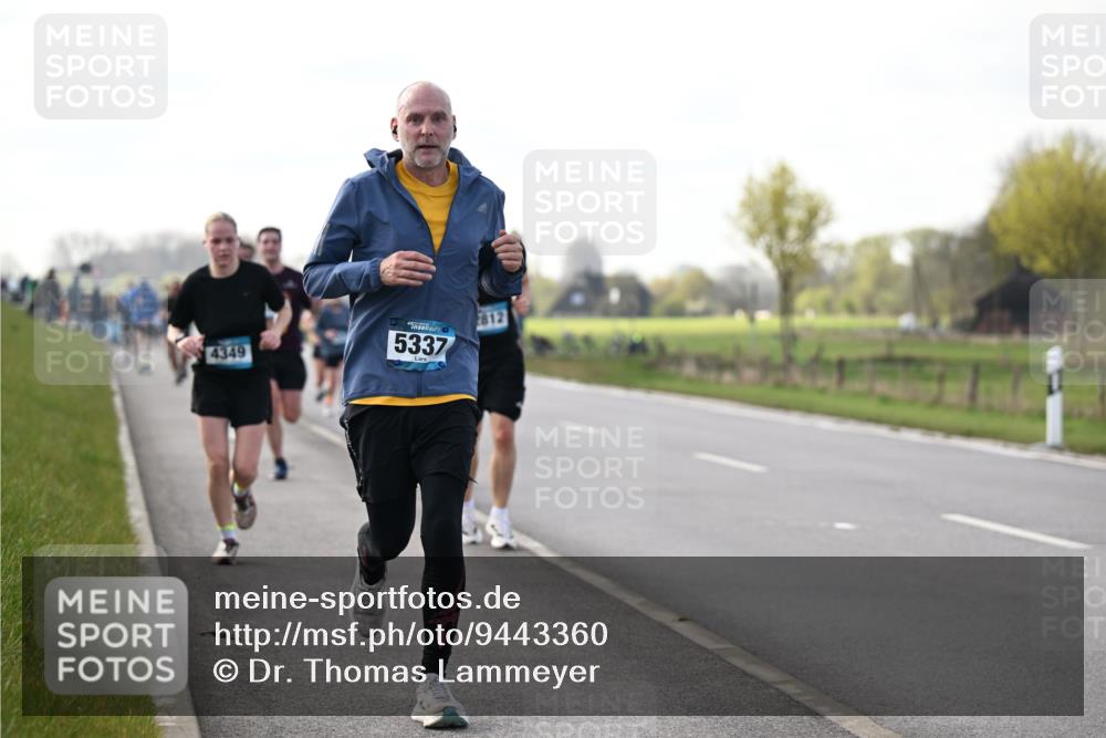 12.04.2026 - 45. Internationalen Wilhelmsburger Insellauf Dr. Thomas Lammeyer http://msf.ph/oto/9443360 12.04.2026 10:15:38 Laufen 4349, 5337, 2812 meine-sportfotos.de