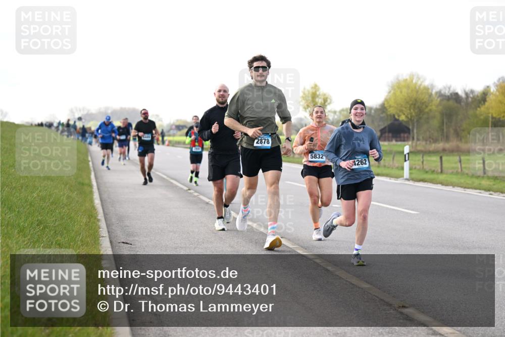 12.04.2026 - 45. Internationalen Wilhelmsburger Insellauf Dr. Thomas Lammeyer http://msf.ph/oto/9443401 12.04.2026 10:15:47 Laufen 2878, 5832, 4262 meine-sportfotos.de