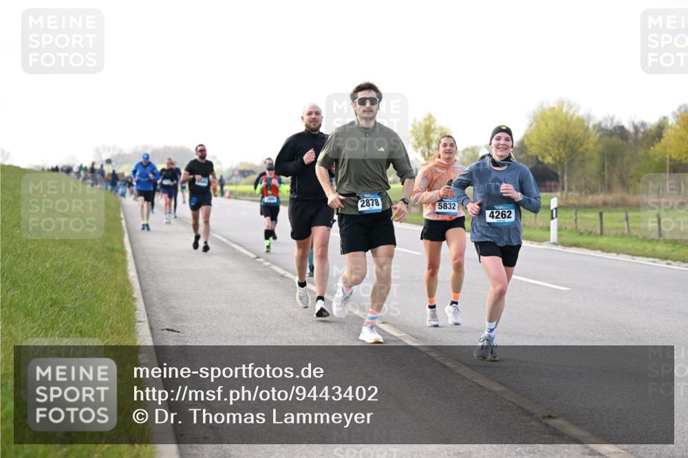 12.04.2026 - 45. Internationalen Wilhelmsburger Insellauf Dr. Thomas Lammeyer http://msf.ph/oto/9443402 12.04.2026 10:15:47 Laufen 2878, 5832, 4262 meine-sportfotos.de