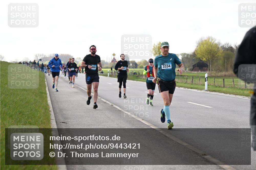 12.04.2026 - 45. Internationalen Wilhelmsburger Insellauf Dr. Thomas Lammeyer http://msf.ph/oto/9443421 12.04.2026 10:15:50 Laufen 489, 602, 2940, 3334 meine-sportfotos.de