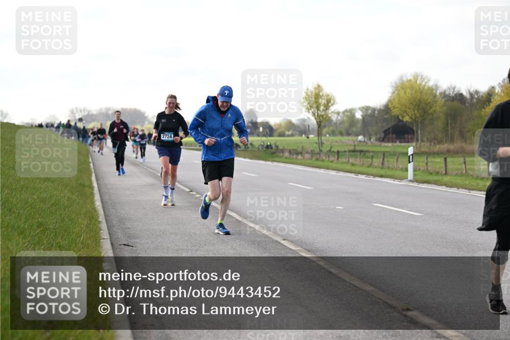 12.04.2026 - 45. Internationalen Wilhelmsburger Insellauf Dr. Thomas Lammeyer http://msf.ph/oto/9443452 12.04.2026 10:15:55 Laufen 2724 meine-sportfotos.de