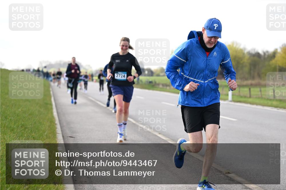 12.04.2026 - 45. Internationalen Wilhelmsburger Insellauf Dr. Thomas Lammeyer http://msf.ph/oto/9443467 12.04.2026 10:15:57 Laufen 2724 meine-sportfotos.de