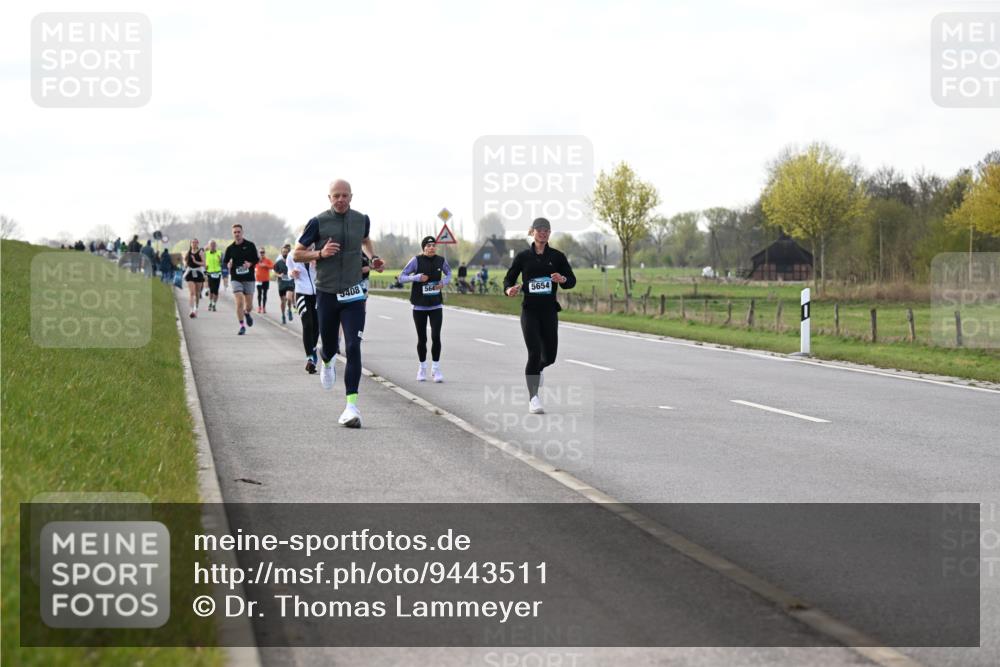12.04.2026 - 45. Internationalen Wilhelmsburger Insellauf Dr. Thomas Lammeyer http://msf.ph/oto/9443511 12.04.2026 10:16:04 Laufen 408, 564, 5654 meine-sportfotos.de