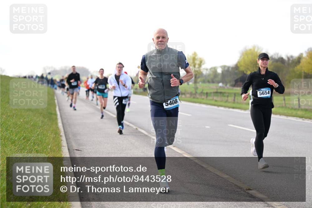 12.04.2026 - 45. Internationalen Wilhelmsburger Insellauf Dr. Thomas Lammeyer http://msf.ph/oto/9443528 12.04.2026 10:16:07 Laufen 5408, 5654 meine-sportfotos.de
