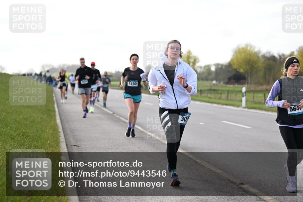 12.04.2026 - 45. Internationalen Wilhelmsburger Insellauf Dr. Thomas Lammeyer http://msf.ph/oto/9443546 12.04.2026 10:16:10 Laufen 4180, 302, 564 meine-sportfotos.de