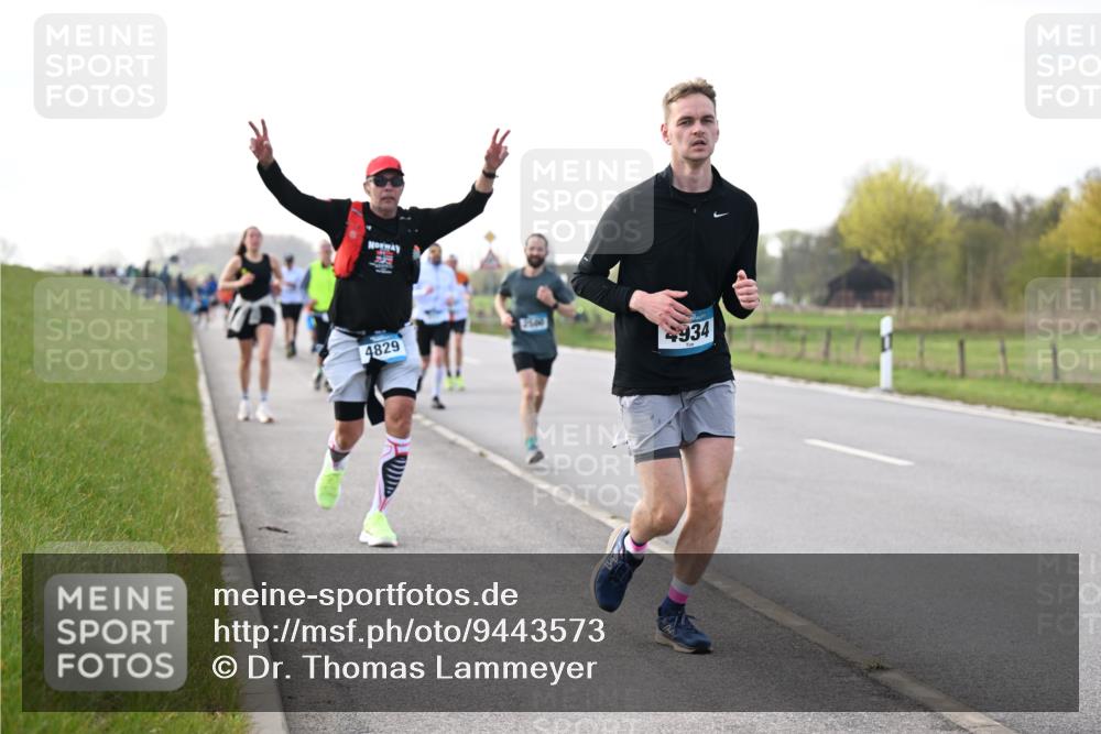 12.04.2026 - 45. Internationalen Wilhelmsburger Insellauf Dr. Thomas Lammeyer http://msf.ph/oto/9443573 12.04.2026 10:16:14 Laufen 4829, 4934 meine-sportfotos.de