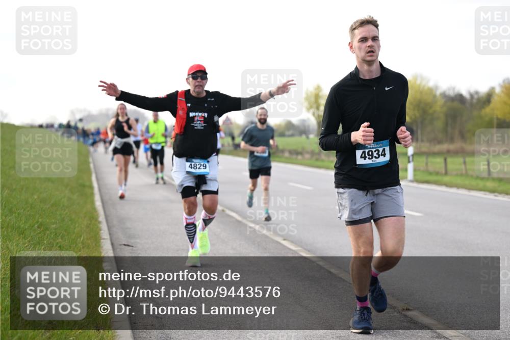 12.04.2026 - 45. Internationalen Wilhelmsburger Insellauf Dr. Thomas Lammeyer http://msf.ph/oto/9443576 12.04.2026 10:16:14 Laufen 4829, 4934 meine-sportfotos.de