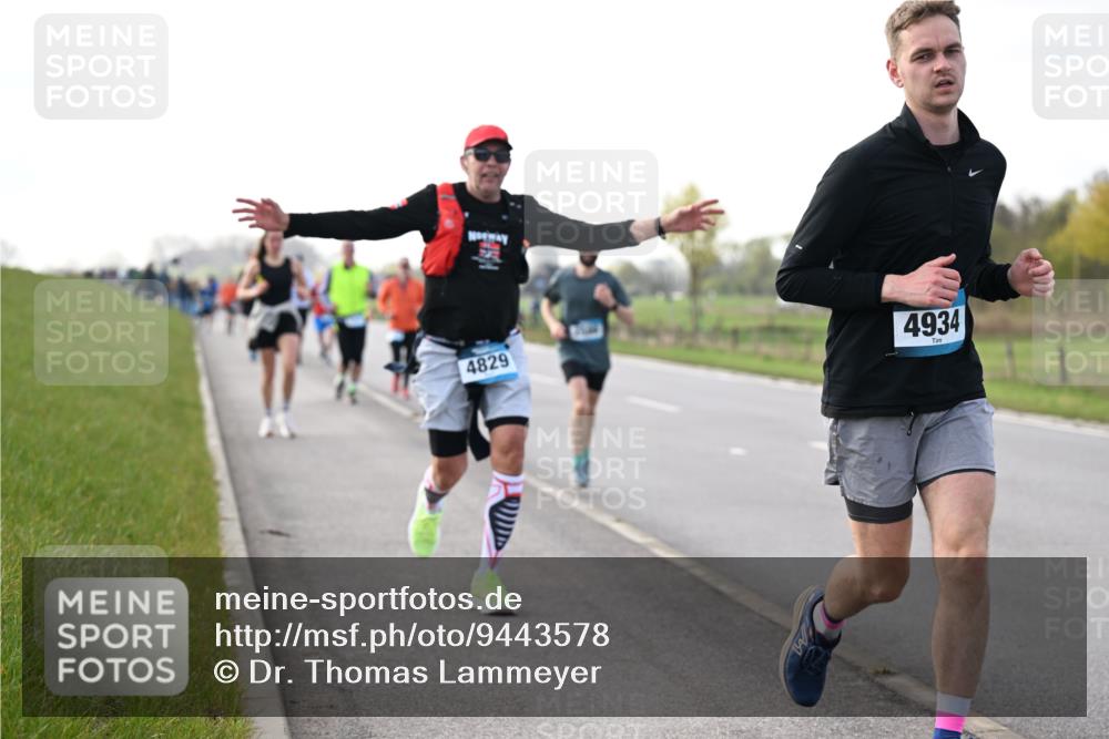 12.04.2026 - 45. Internationalen Wilhelmsburger Insellauf Dr. Thomas Lammeyer http://msf.ph/oto/9443578 12.04.2026 10:16:15 Laufen 4829, 4934 meine-sportfotos.de
