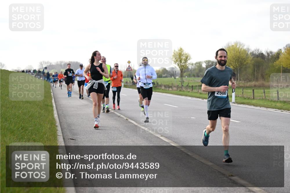 12.04.2026 - 45. Internationalen Wilhelmsburger Insellauf Dr. Thomas Lammeyer http://msf.ph/oto/9443589 12.04.2026 10:16:16 Laufen 2216, 2711, 2500 meine-sportfotos.de