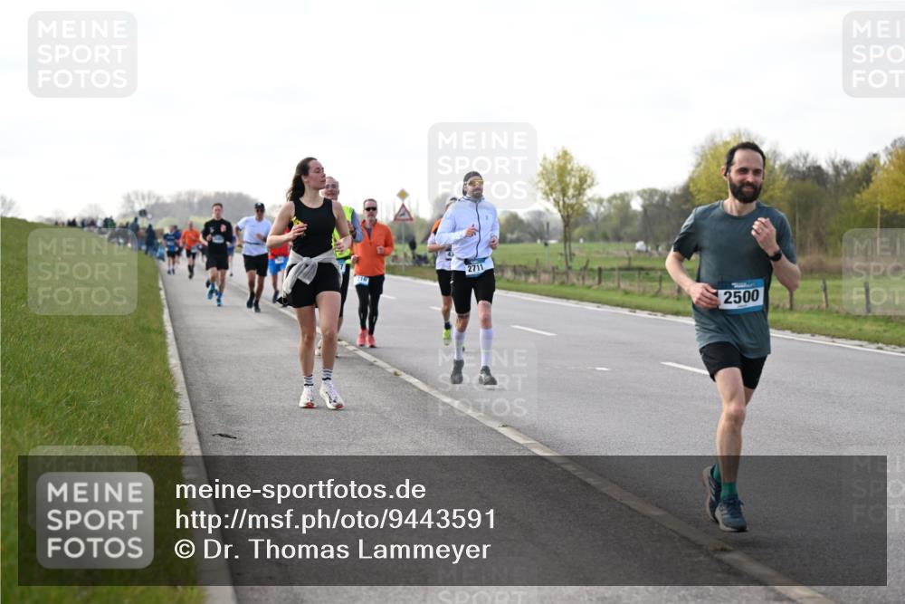 12.04.2026 - 45. Internationalen Wilhelmsburger Insellauf Dr. Thomas Lammeyer http://msf.ph/oto/9443591 12.04.2026 10:16:17 Laufen 2711, 2500 meine-sportfotos.de