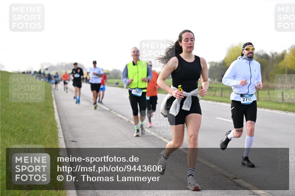 12.04.2026 - 45. Internationalen Wilhelmsburger Insellauf Dr. Thomas Lammeyer http://msf.ph/oto/9443606 12.04.2026 10:16:19 Laufen 3747, 2711 meine-sportfotos.de