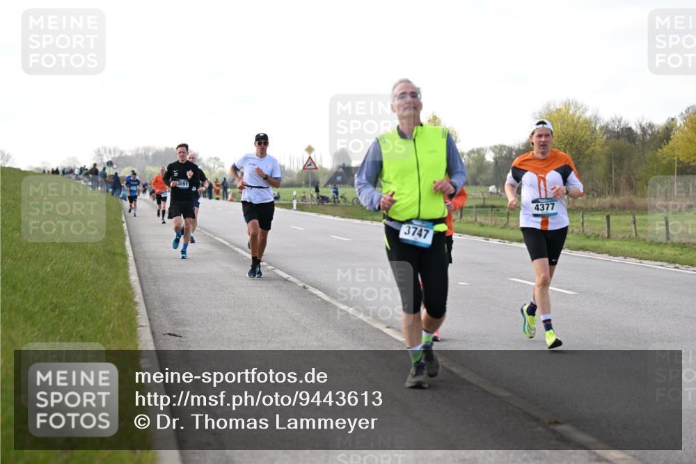12.04.2026 - 45. Internationalen Wilhelmsburger Insellauf Dr. Thomas Lammeyer http://msf.ph/oto/9443613 12.04.2026 10:16:20 Laufen 27, 3091, 3747, 4377 meine-sportfotos.de