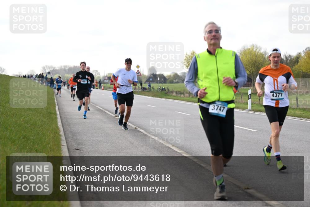 12.04.2026 - 45. Internationalen Wilhelmsburger Insellauf Dr. Thomas Lammeyer http://msf.ph/oto/9443618 12.04.2026 10:16:21 Laufen 27, 3091, 3747, 4377 meine-sportfotos.de