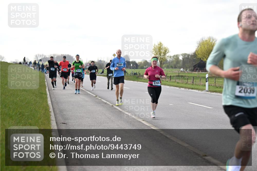 12.04.2026 - 45. Internationalen Wilhelmsburger Insellauf Dr. Thomas Lammeyer http://msf.ph/oto/9443749 12.04.2026 10:16:49 Laufen 2262, 2263, 5270, 2507, 5247, 4483, 5705, 2039 meine-sportfotos.de