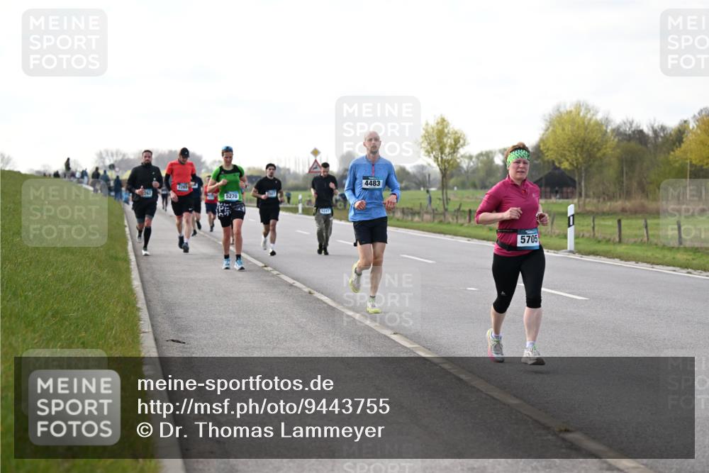 12.04.2026 - 45. Internationalen Wilhelmsburger Insellauf Dr. Thomas Lammeyer http://msf.ph/oto/9443755 12.04.2026 10:16:50 Laufen 5270, 5247, 4483, 5705 meine-sportfotos.de