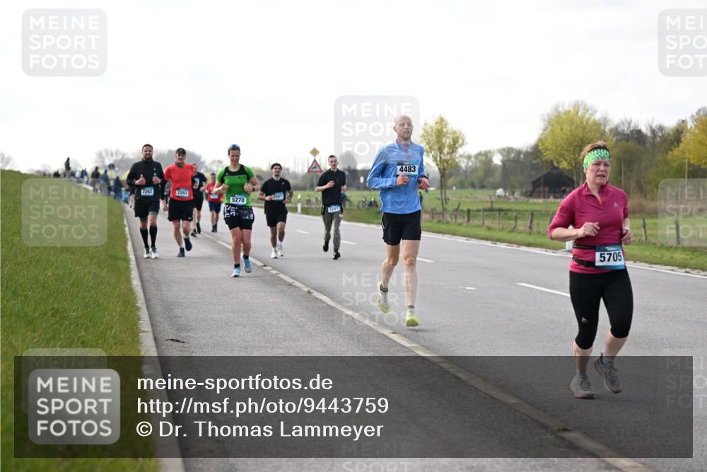12.04.2026 - 45. Internationalen Wilhelmsburger Insellauf Dr. Thomas Lammeyer http://msf.ph/oto/9443759 12.04.2026 10:16:50 Laufen 2262, 2263, 5270, 2507, 5247, 4483, 5705 meine-sportfotos.de