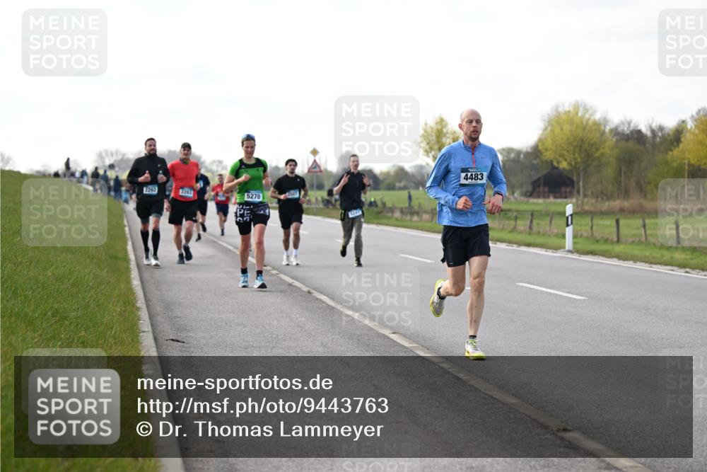 12.04.2026 - 45. Internationalen Wilhelmsburger Insellauf Dr. Thomas Lammeyer http://msf.ph/oto/9443763 12.04.2026 10:16:51 Laufen 2262, 2263, 5270, 1949, 4483 meine-sportfotos.de