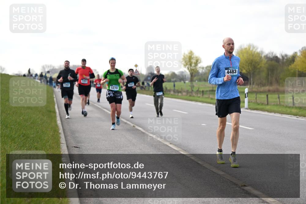 12.04.2026 - 45. Internationalen Wilhelmsburger Insellauf Dr. Thomas Lammeyer http://msf.ph/oto/9443767 12.04.2026 10:16:52 Laufen 5270, 4483 meine-sportfotos.de