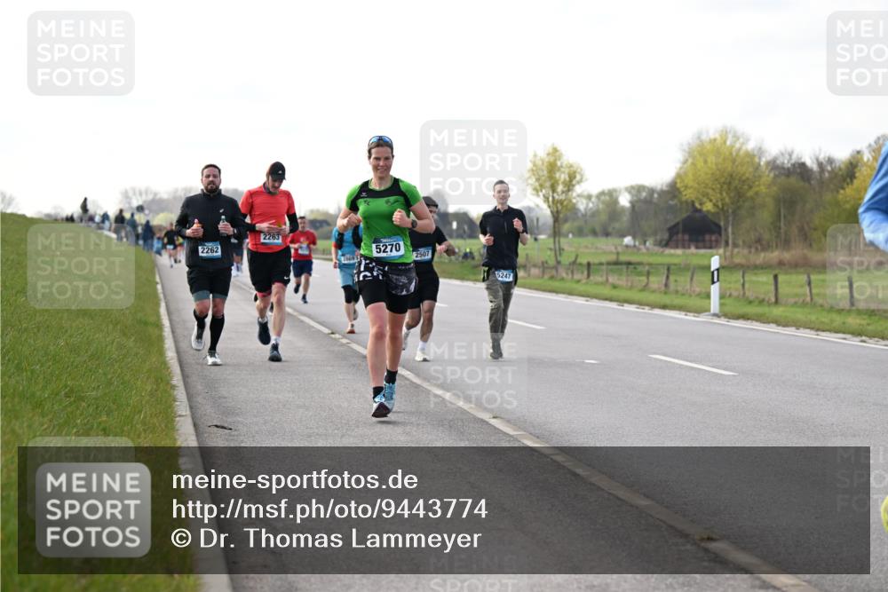 12.04.2026 - 45. Internationalen Wilhelmsburger Insellauf Dr. Thomas Lammeyer http://msf.ph/oto/9443774 12.04.2026 10:16:53 Laufen 2263, 2262, 2869, 2, 5270, 2507, 5247 meine-sportfotos.de