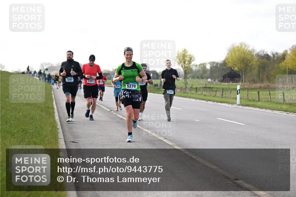 12.04.2026 - 45. Internationalen Wilhelmsburger Insellauf Dr. Thomas Lammeyer http://msf.ph/oto/9443775 12.04.2026 10:16:53 Laufen 2262, 2263, 2507, 2869, 5270, 5247 meine-sportfotos.de