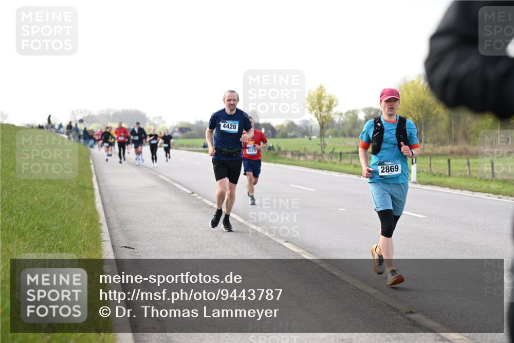 12.04.2026 - 45. Internationalen Wilhelmsburger Insellauf Dr. Thomas Lammeyer http://msf.ph/oto/9443787 12.04.2026 10:16:58 Laufen 4428, 2073, 2869 meine-sportfotos.de