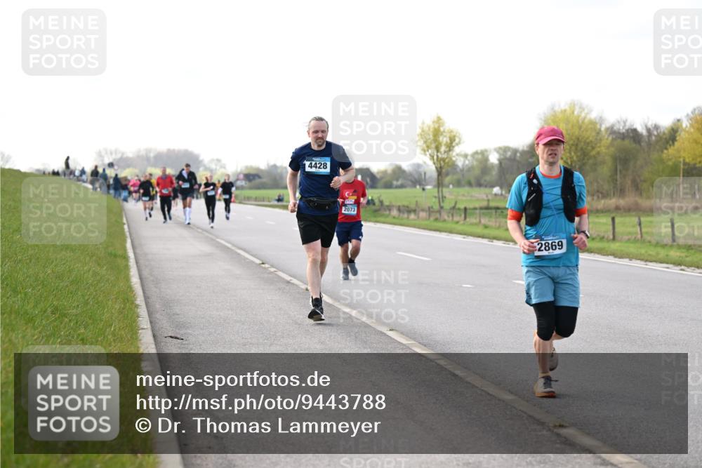 12.04.2026 - 45. Internationalen Wilhelmsburger Insellauf Dr. Thomas Lammeyer http://msf.ph/oto/9443788 12.04.2026 10:16:58 Laufen 4428, 2073, 2869 meine-sportfotos.de