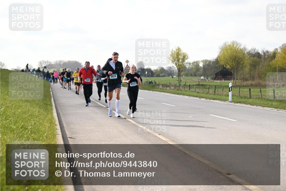 12.04.2026 - 45. Internationalen Wilhelmsburger Insellauf Dr. Thomas Lammeyer http://msf.ph/oto/9443840 12.04.2026 10:17:07 Laufen 3480, 461, 5824, 4333 meine-sportfotos.de