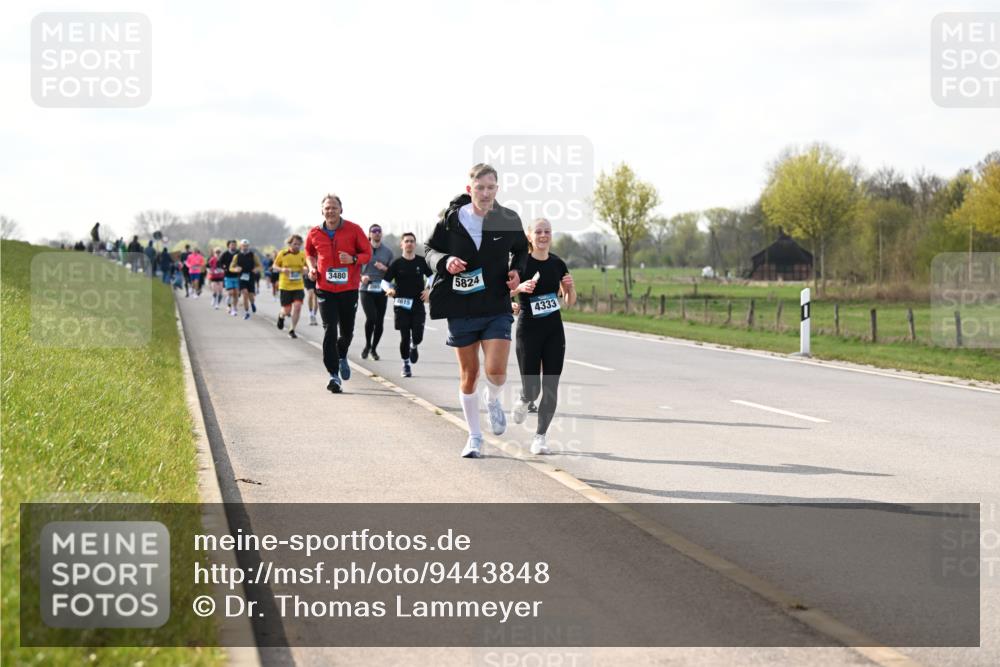 12.04.2026 - 45. Internationalen Wilhelmsburger Insellauf Dr. Thomas Lammeyer http://msf.ph/oto/9443848 12.04.2026 10:17:08 Laufen 3480, 4615, 5824, 4333 meine-sportfotos.de