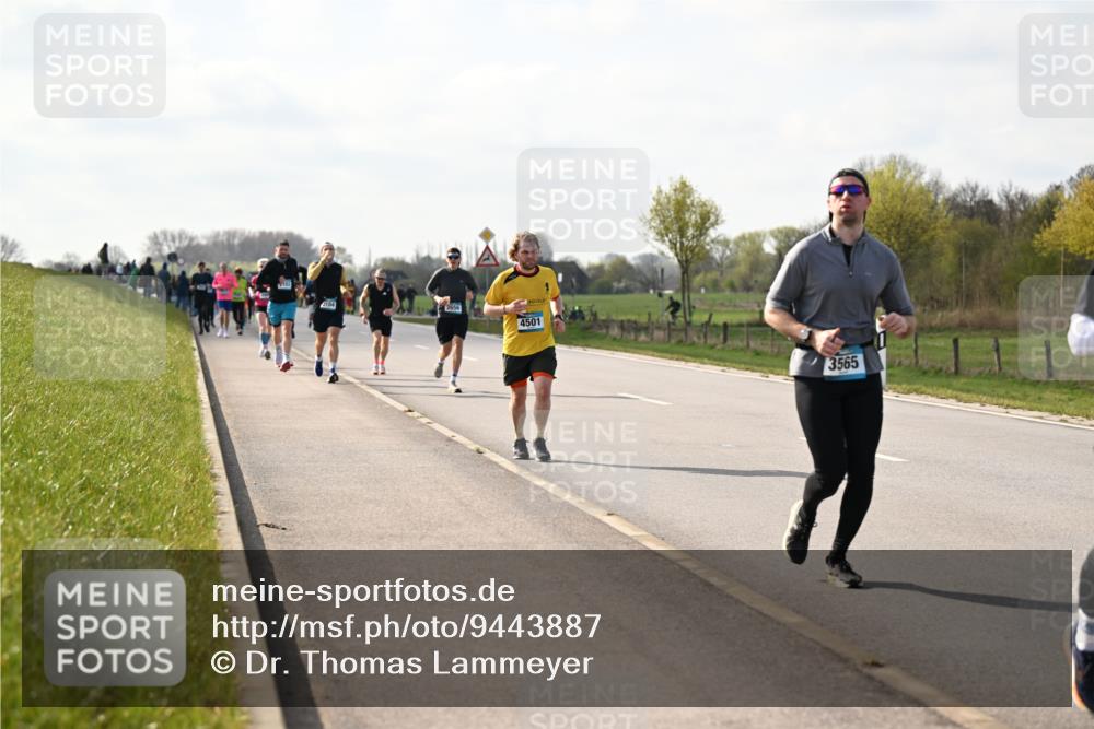 12.04.2026 - 45. Internationalen Wilhelmsburger Insellauf Dr. Thomas Lammeyer http://msf.ph/oto/9443887 12.04.2026 10:17:14 Laufen 2104, 2656, 4501, 3565 meine-sportfotos.de