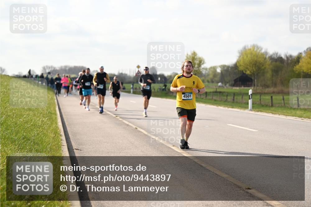12.04.2026 - 45. Internationalen Wilhelmsburger Insellauf Dr. Thomas Lammeyer http://msf.ph/oto/9443897 12.04.2026 10:17:15 Laufen 4501 meine-sportfotos.de