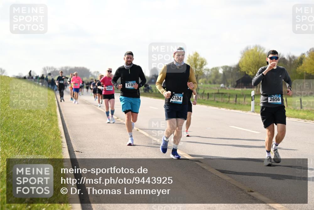 12.04.2026 - 45. Internationalen Wilhelmsburger Insellauf Dr. Thomas Lammeyer http://msf.ph/oto/9443925 12.04.2026 10:17:20 Laufen 4906, 2102, 2656, 2104 meine-sportfotos.de