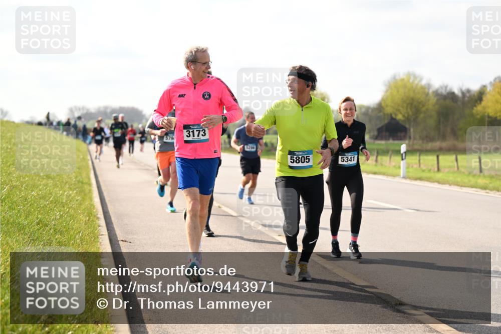 12.04.2026 - 45. Internationalen Wilhelmsburger Insellauf Dr. Thomas Lammeyer http://msf.ph/oto/9443971 12.04.2026 10:17:31 Laufen 3173, 5805, 5341 meine-sportfotos.de