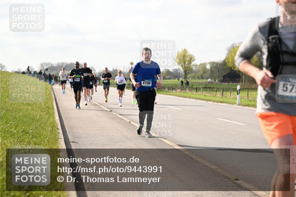 12.04.2026 - 45. Internationalen Wilhelmsburger Insellauf Dr. Thomas Lammeyer http://msf.ph/oto/9443991 12.04.2026 10:17:34 Laufen 5840, 4706, 57 meine-sportfotos.de