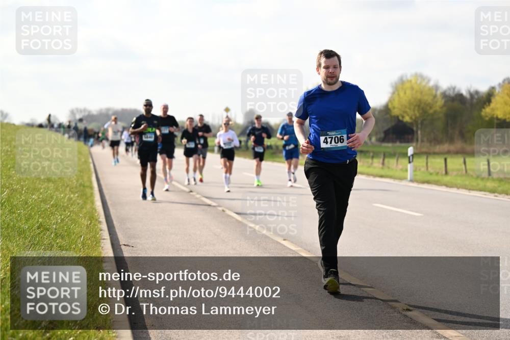 12.04.2026 - 45. Internationalen Wilhelmsburger Insellauf Dr. Thomas Lammeyer http://msf.ph/oto/9444002 12.04.2026 10:17:36 Laufen 4706 meine-sportfotos.de