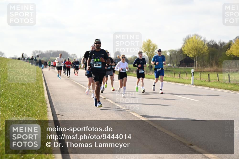 12.04.2026 - 45. Internationalen Wilhelmsburger Insellauf Dr. Thomas Lammeyer http://msf.ph/oto/9444014 12.04.2026 10:17:38 Laufen 5840, 4755, 5594 meine-sportfotos.de