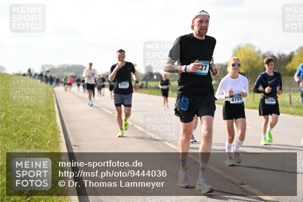 12.04.2026 - 45. Internationalen Wilhelmsburger Insellauf Dr. Thomas Lammeyer http://msf.ph/oto/9444036 12.04.2026 10:17:41 Laufen 27, 4755, 5594 meine-sportfotos.de